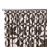 Pencil Pleat heading image