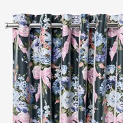 Eyelet heading image