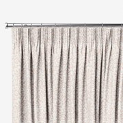 Pencil Pleat heading image