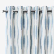 Eyelet heading image