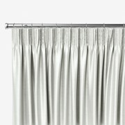 Pencil Pleat heading image