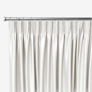 Pencil Pleat heading image