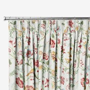 Pencil Pleat heading image