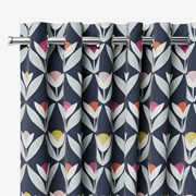 Eyelet heading image