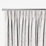 Pencil Pleat heading image