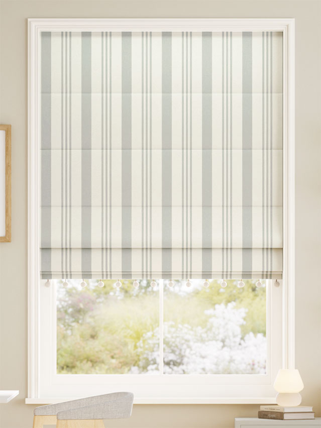 Albany Dove & Chalk Roman Blind thumbnail image