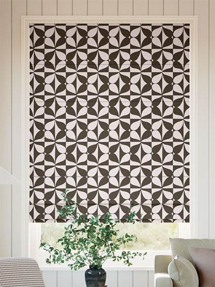 Attolo Chestnut Roman Blind thumbnail image