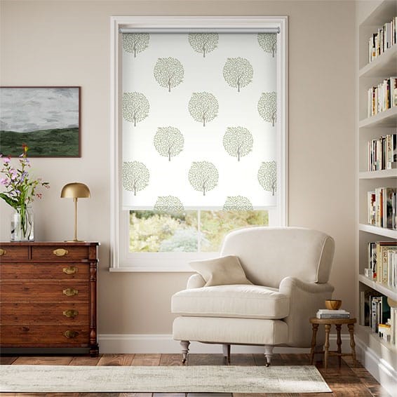 Bay Tree & Bird Fennel Roller Blind