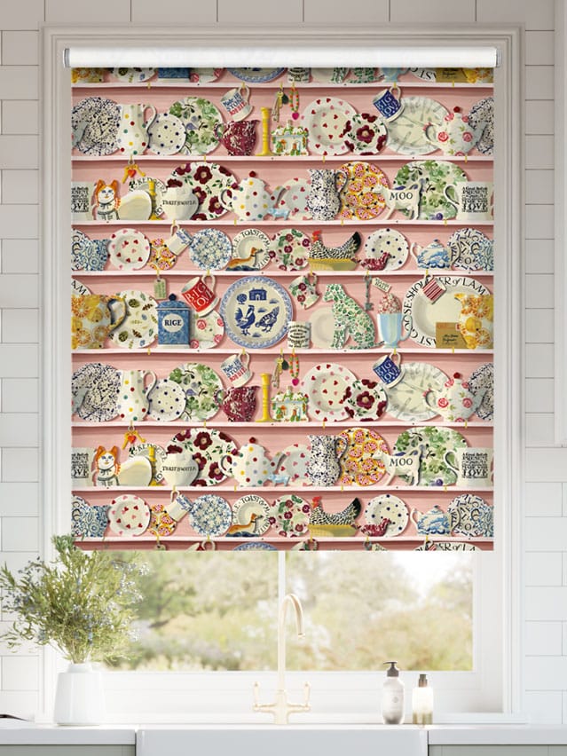 Choices Dresser Pink Roller Blind thumbnail image