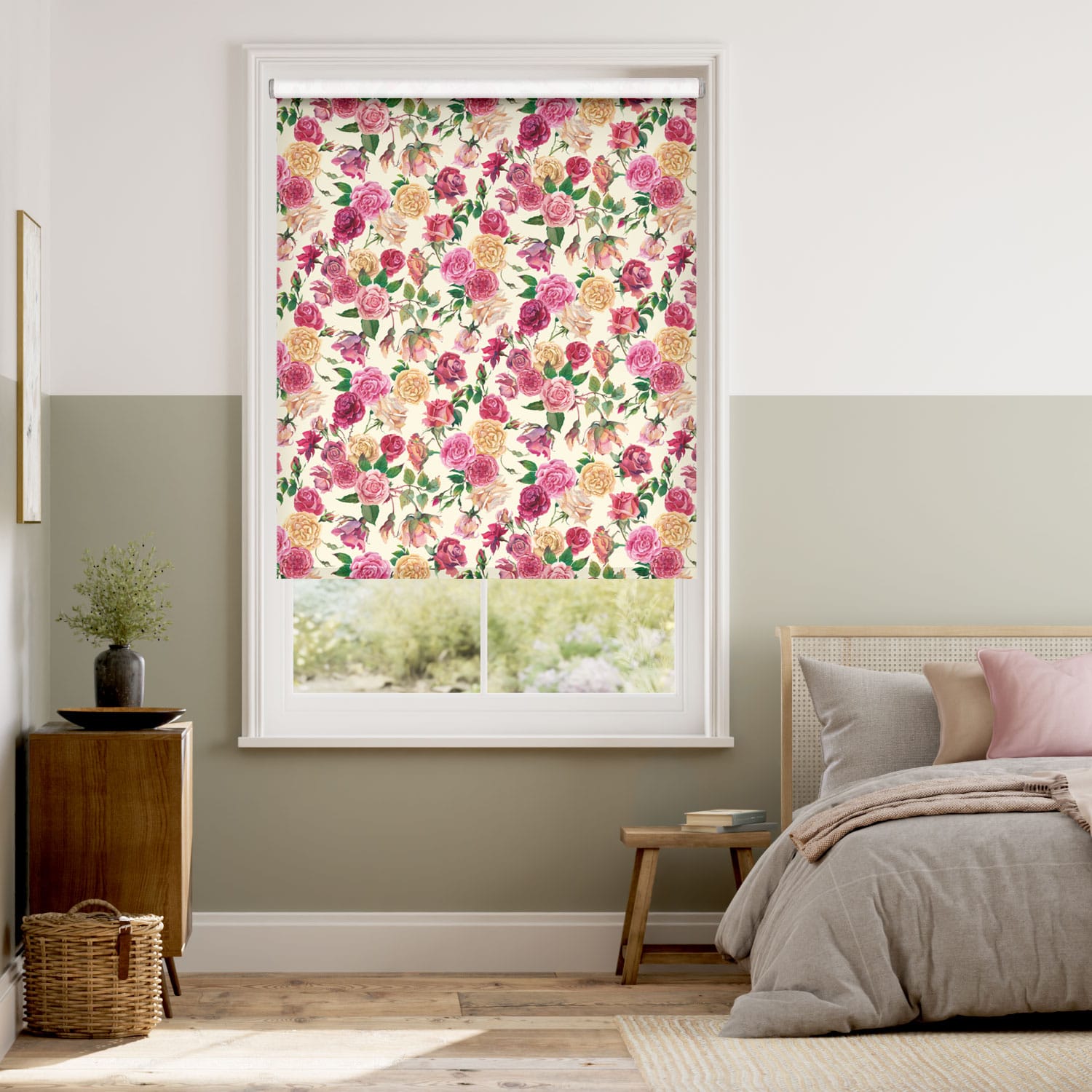 Choices Roses All My Life Pink Roller Blind
