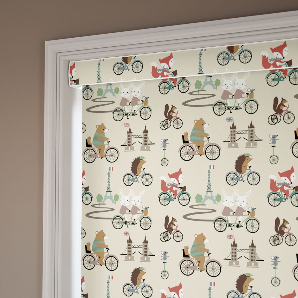 Twist2Go Dash Blackout Buttermilk Roller Blind