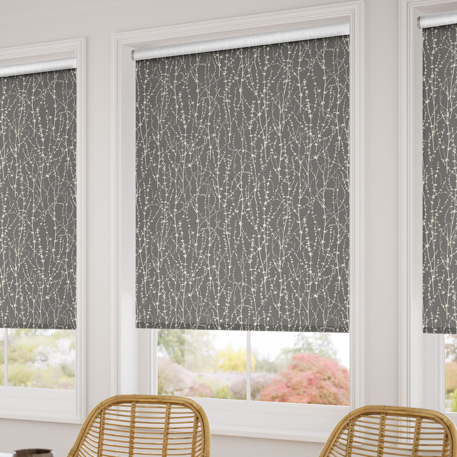 Dockleaf Storm Roller Blind