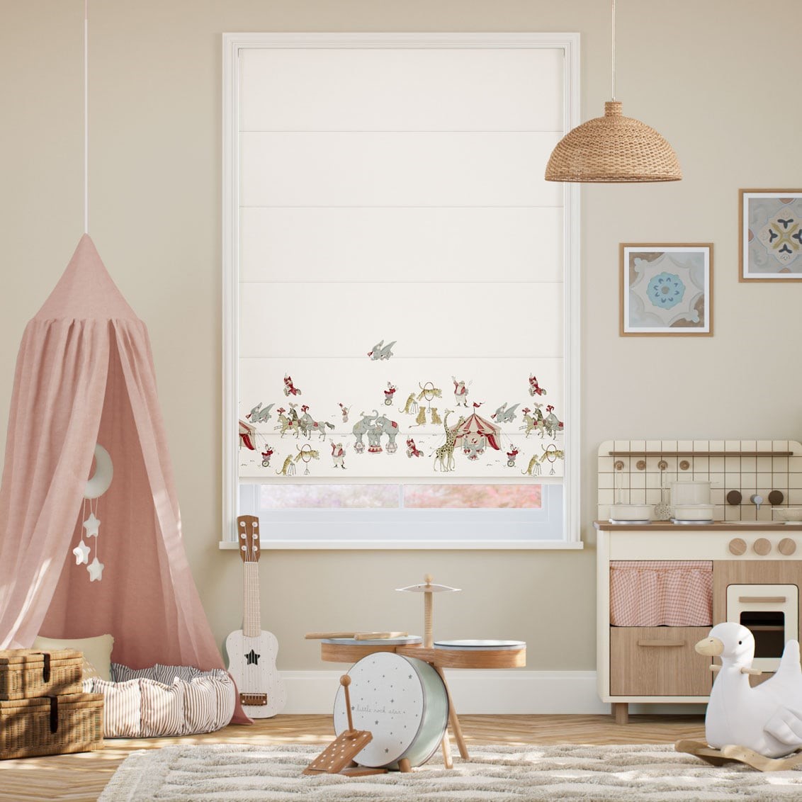 Dumbo Border Ivory Roman Blind