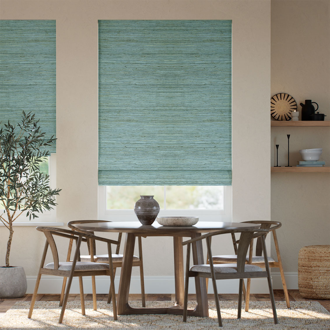 Emilio Aqua Roman Blind