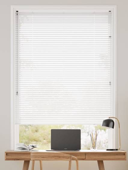 Essence Polar White Venetian Blind thumbnail image