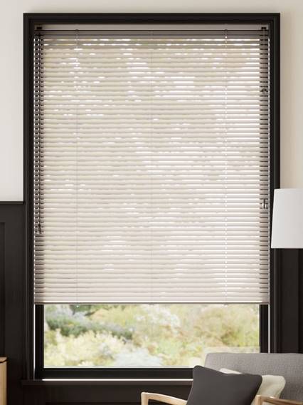 Essence Taupe Venetian Blind thumbnail image