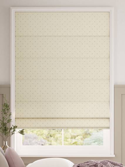 Hearts Blush Roman Blind thumbnail image