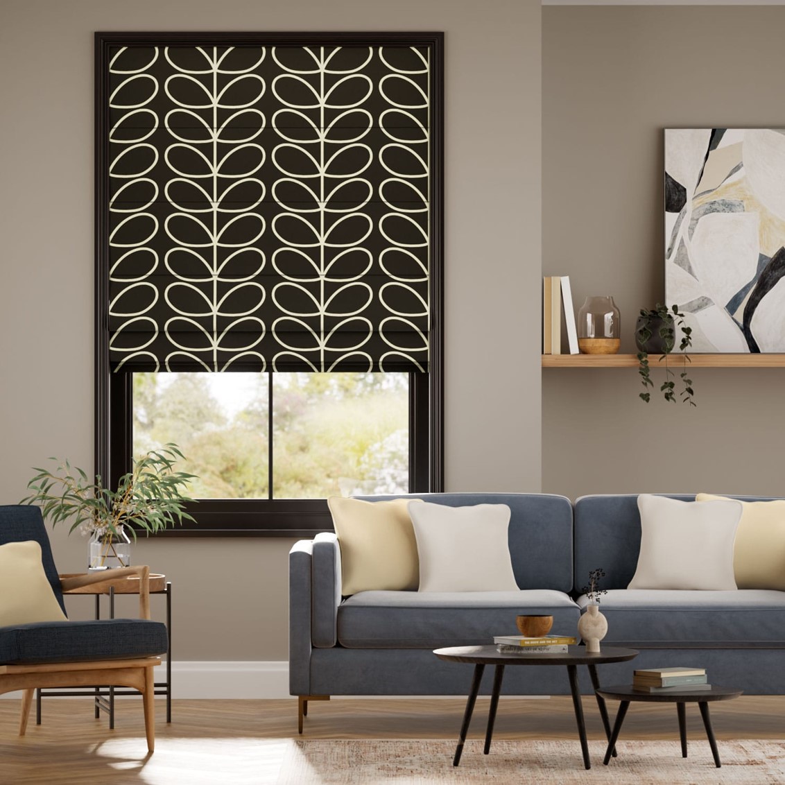 Jumbo Linear Stem Liquorice Roman Blind