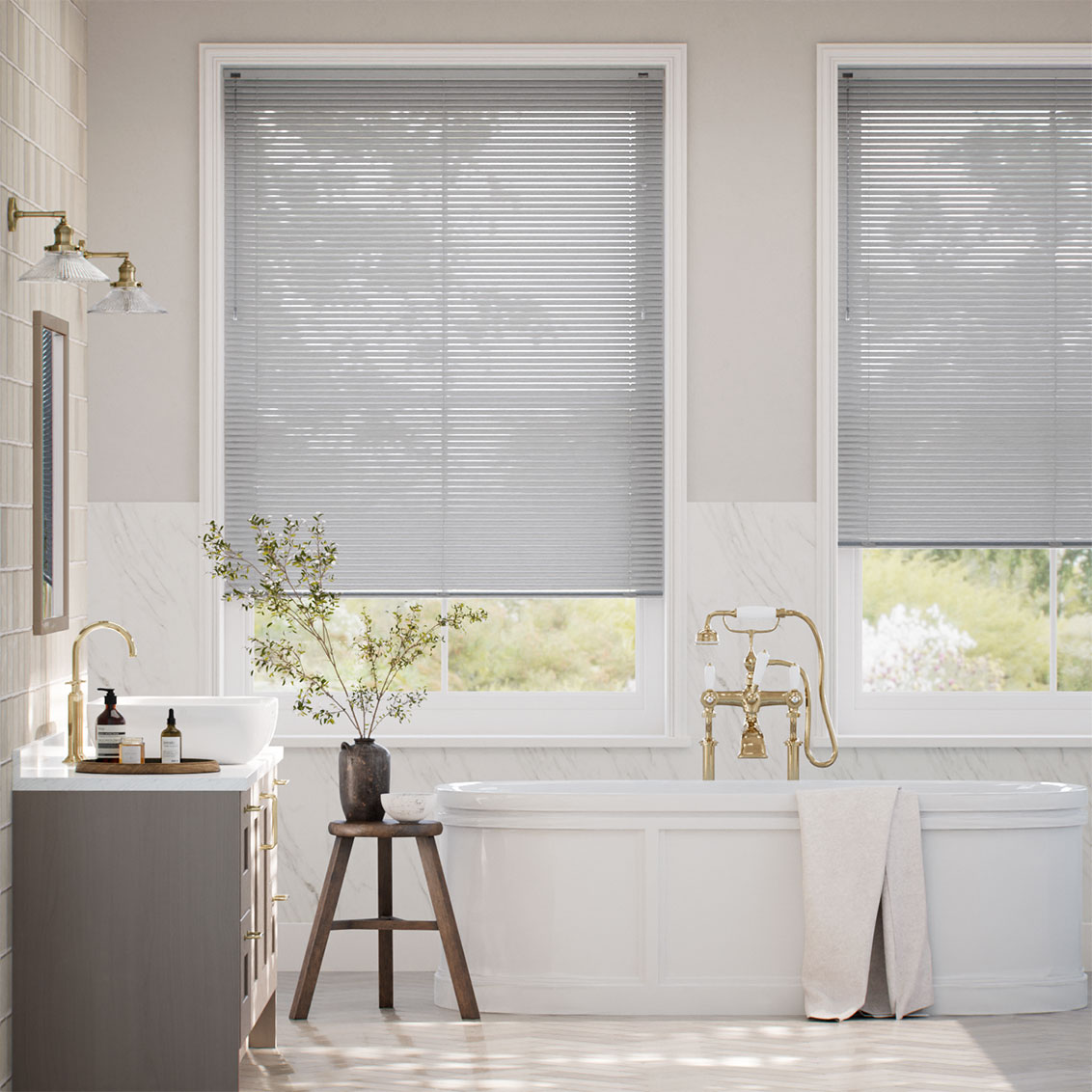 Essence Silver L-Shaped Venetian Blind - 25mm Slat