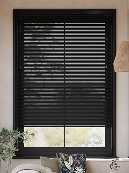 L-Shaped Oscar Matte Charcoal L-Shaped Venetian Blind thumbnail image