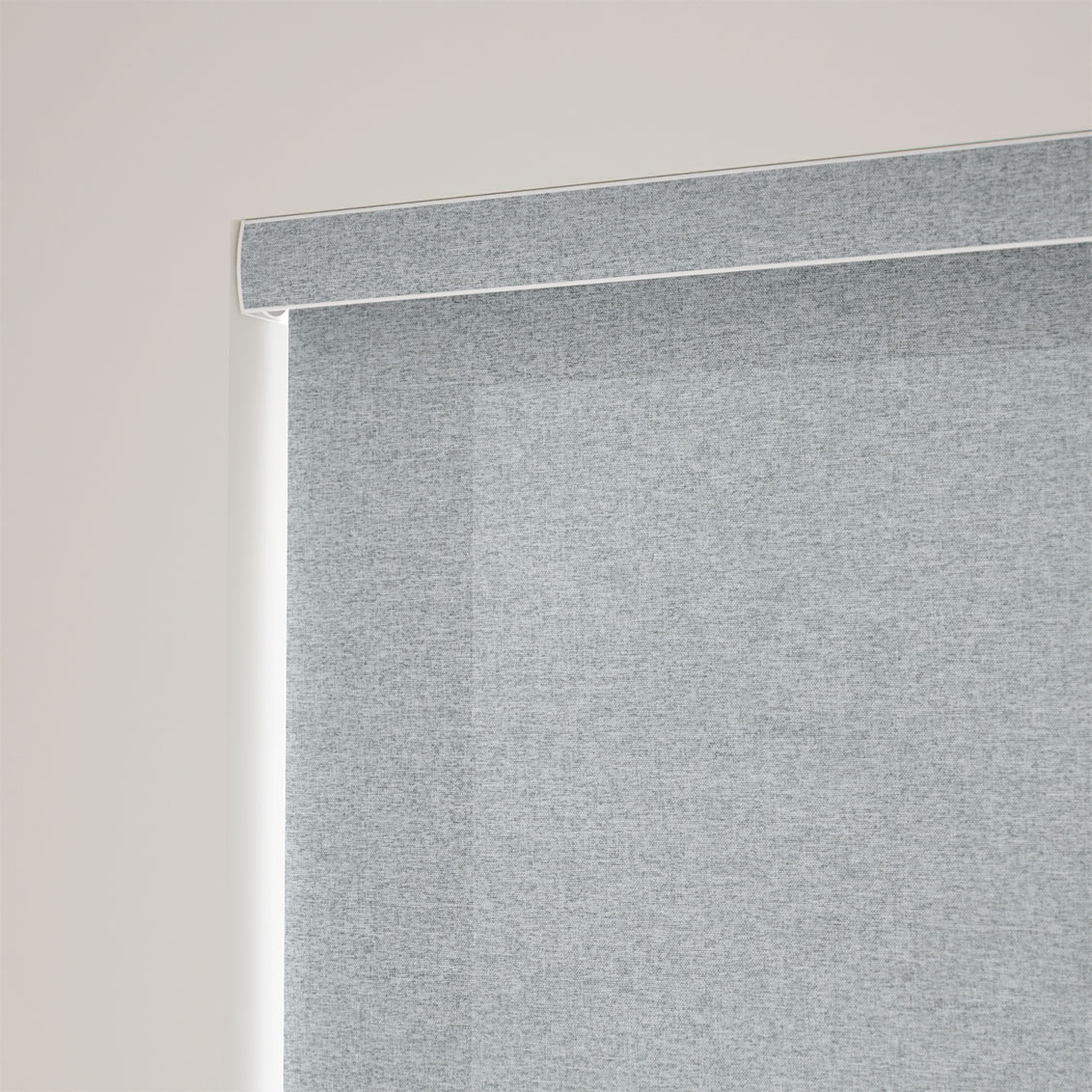 Maoke Grey Roller Blind
