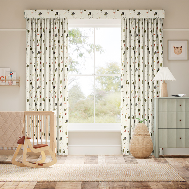 Complete Blackout Molly Bear & Friends Natural Curtain