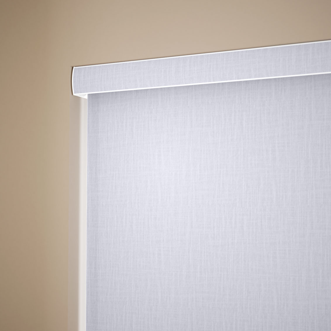 Pantone Lilac Hint Roller Blind