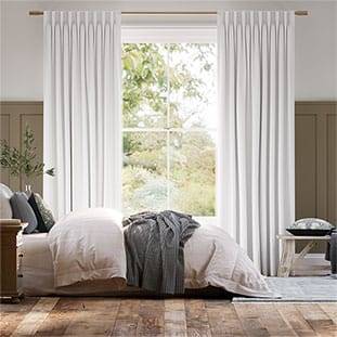 Penrith Bright White Curtains thumbnail image