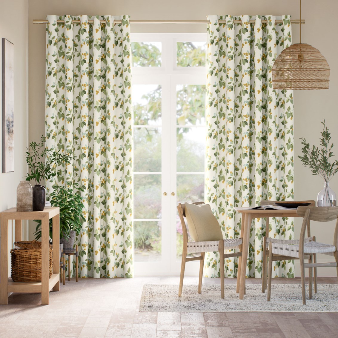 Rubus Traditional Green Curtains