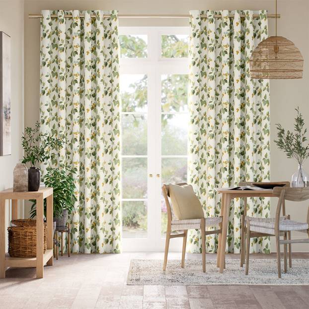 Rubus Traditional Green Curtains thumbnail image