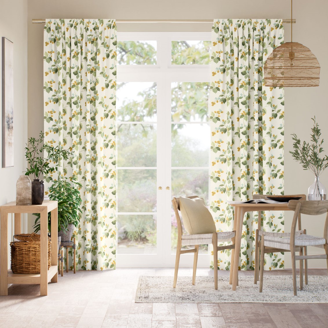 Rubus Traditional Green Curtains