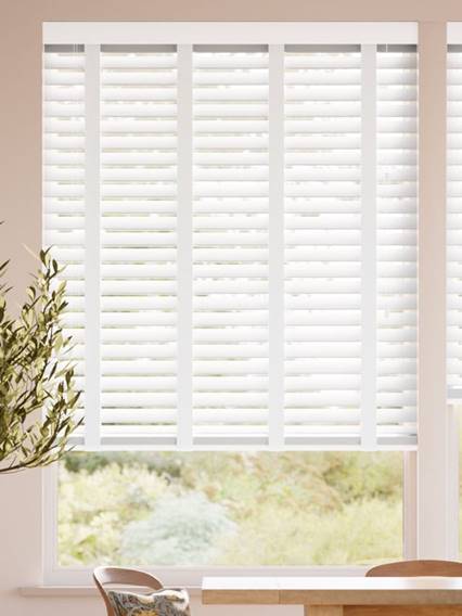 Snowdrift & Fresh White Wooden Blind thumbnail image