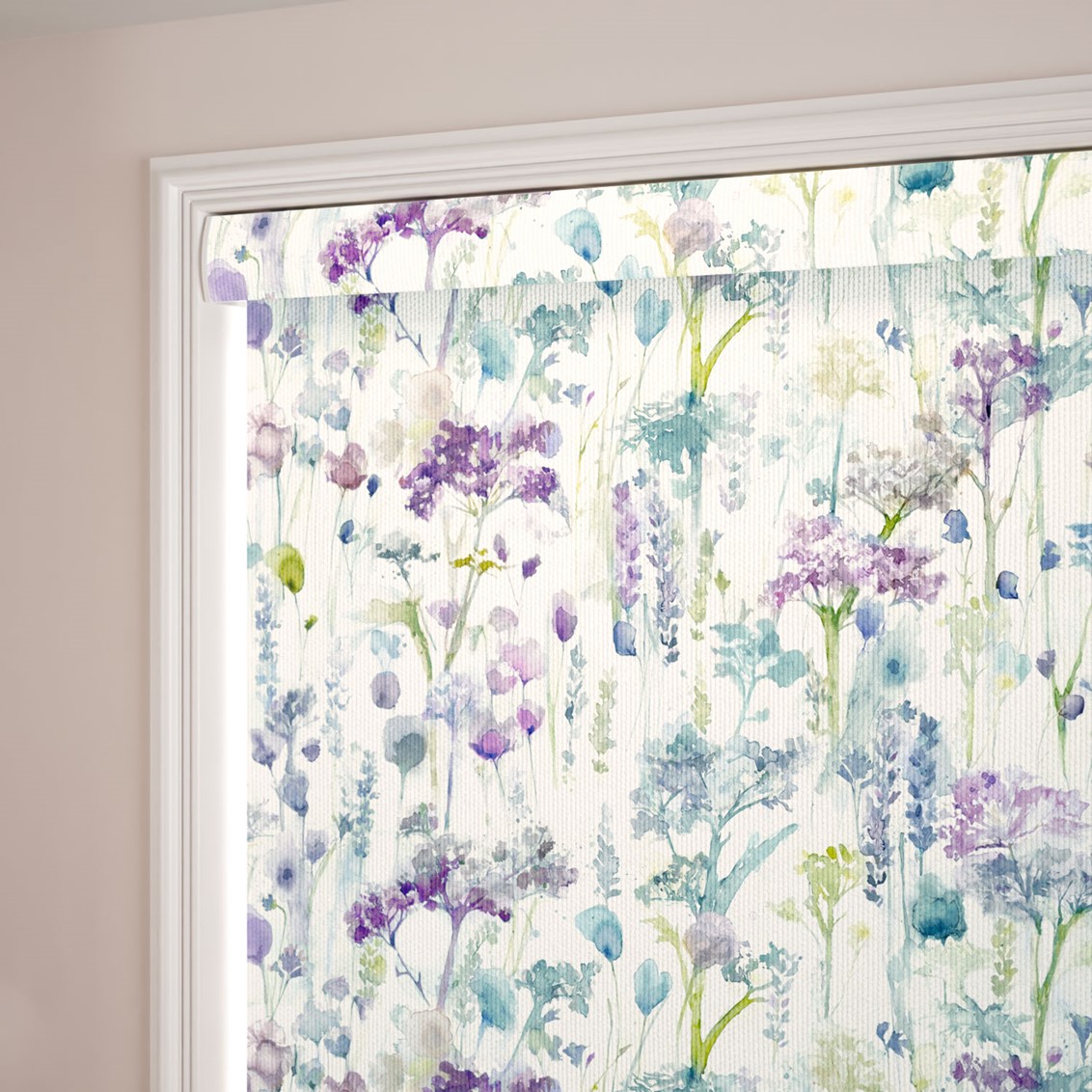 Splash Blackout Ilinizas Summer Roller Blind