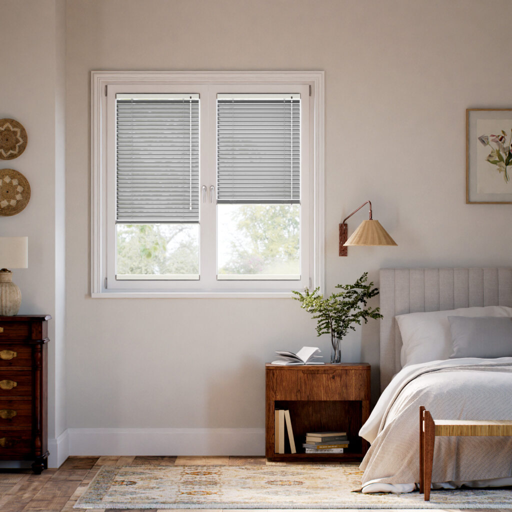 Stick On Atelier Silver Shine Venetian Blind - 25mm Slat