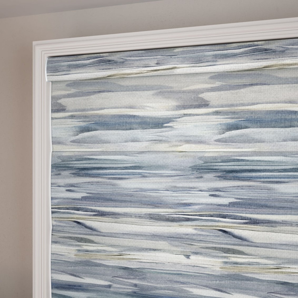 Valerius Sapphire Roman Blind