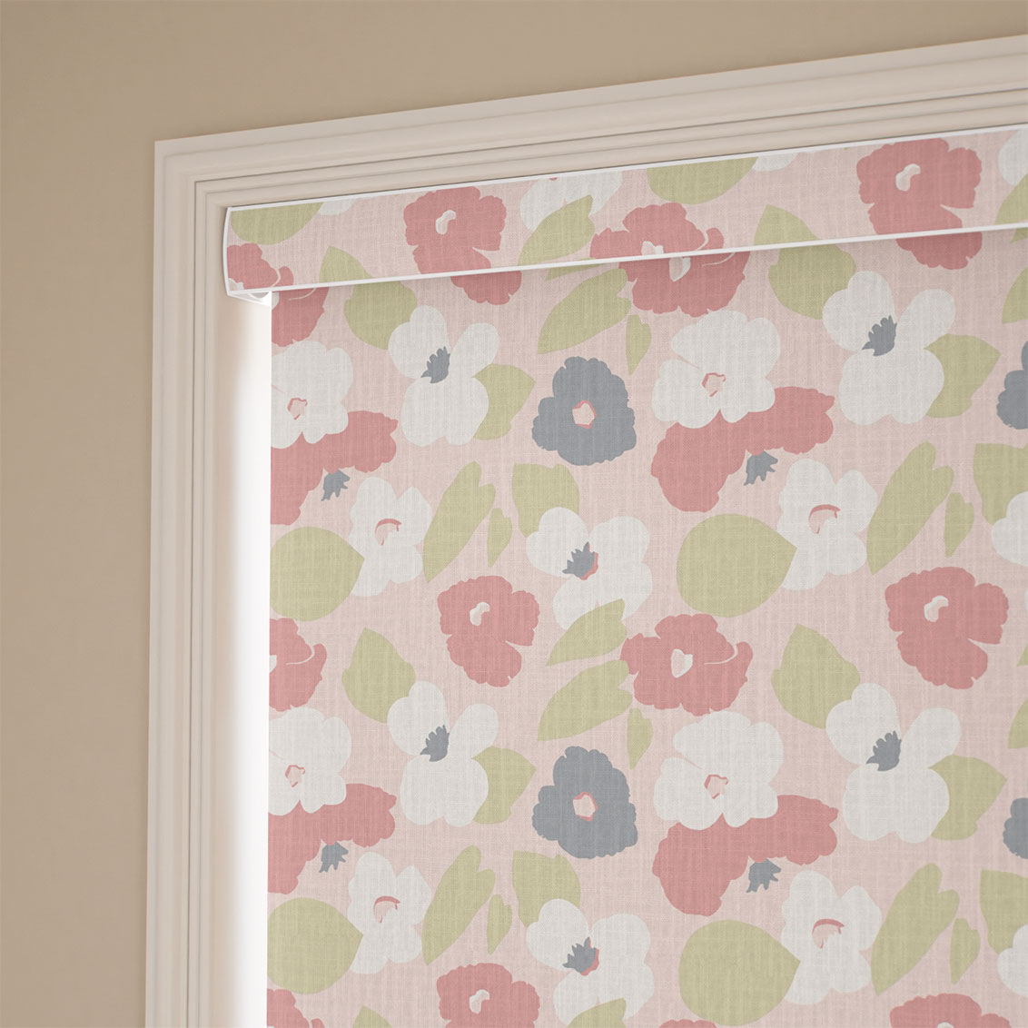 Verve Pop Rose Roller Blind