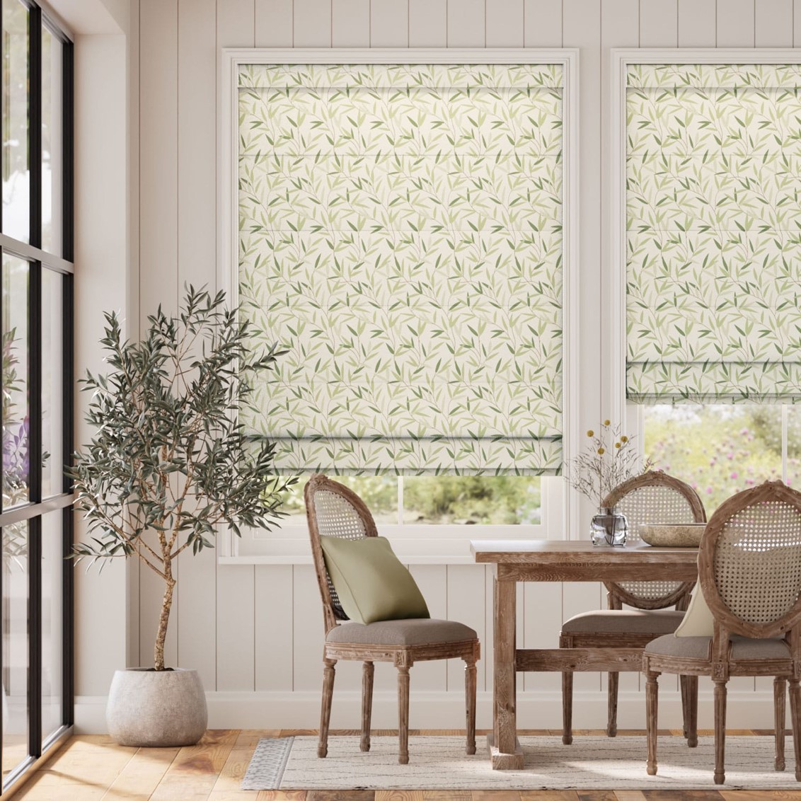 Willow Leaf Hedgerow Roman Blind
